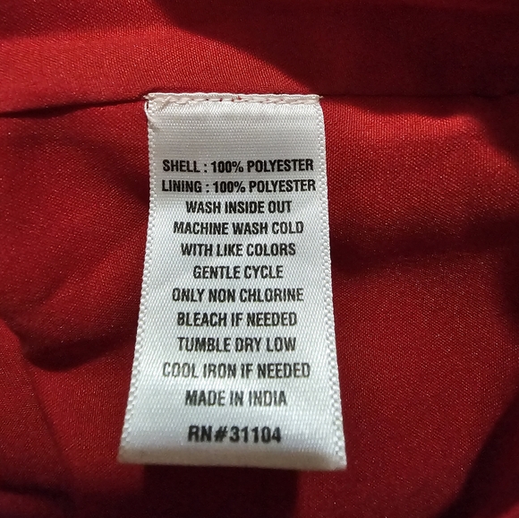 Crown & Ivy Red Plaid Puff Sleeves Split Neck Top Size Medium - Picture 12 of 13